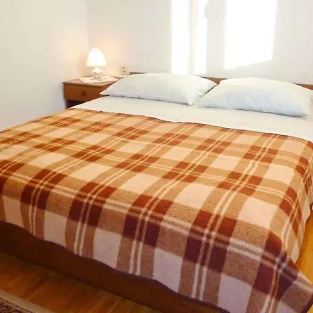 Apartment In Dobrinj/insel Krk 35141 Dobrinj